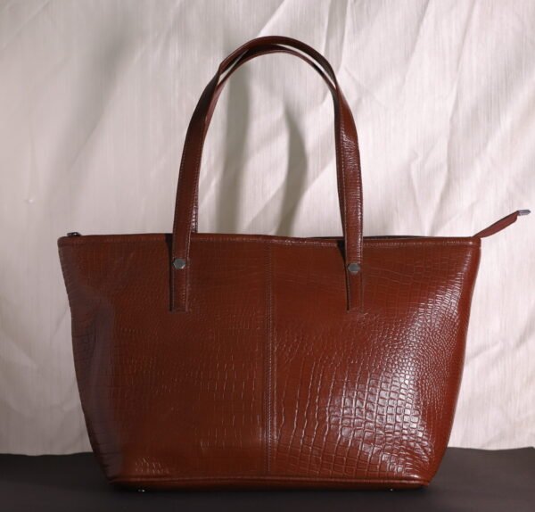 brown leather tote bag